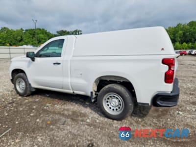 Drugie zdjęcie samochodu z przodu: 2023 CHEVROLET SILVERADO C1500 VIN:3GCNAAEK0PG359244 - miniatura
