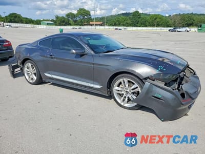Czwarte zdjęcie samochodu z boku: 2019 FORD MUSTANG VIN:1FA6P8TH1K5203190 - miniatura