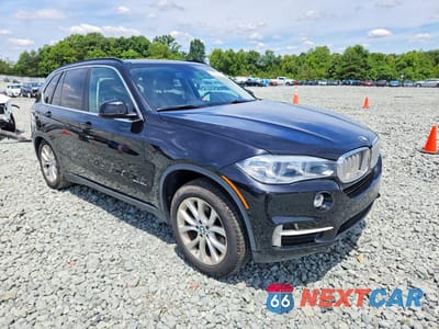 Czwarte zdjęcie samochodu z boku: 2016 BMW X5 XDR40E VIN:5UXKT0C50G0S75738 - miniatura