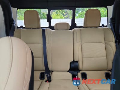 Zdjęcie 10 z 13 samochodu: 2020 JEEP GLADIATOR SPORT VIN:1C6HJTAG7LL108848 - miniatura