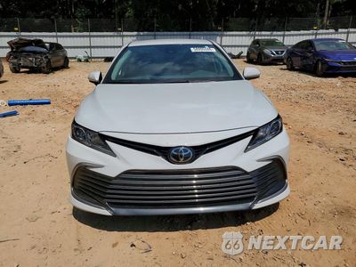 Piąte zdjęcie samochodu w środku: 2024 TOYOTA CAMRY LE VIN:4T1C11AK6RU215755 - miniatura