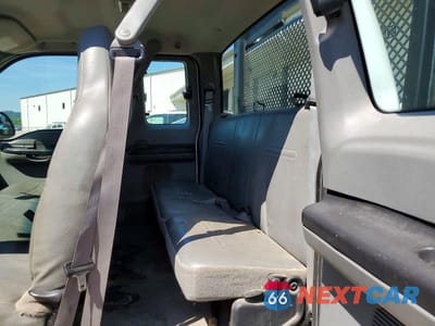 Zdjęcie 10 z 13 samochodu: 2007 FORD F350 SRW SUPER DUTY VIN:1FTWX31P77EB43933 - miniatura