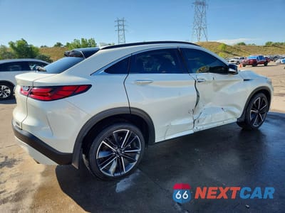 Trzecie zdjęcie samochodu z tyłu: 2022 INFINITI QX55 SENSORY VIN:3PCAJ5L30NF102816 - miniatura