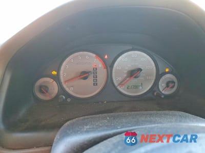 Zdjęcie 9 z 12 samochodu: 2001 HONDA CIVIC LX VIN:1HGEM22561L034945 - miniatura