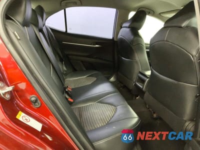 Zdjęcie 10 z 13 samochodu: 2018 TOYOTA CAMRY SE VIN:4T1B11HK3JU616749 - miniatura