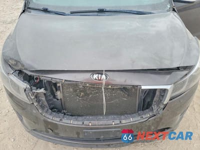 Zdjęcie 11 z 12 samochodu: 2016 KIA SEDONA SX VIN:KNDMC5C10G6125551 - miniatura