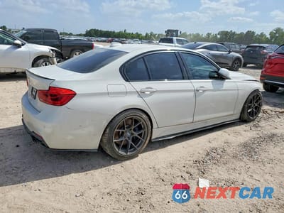 Trzecie zdjęcie samochodu z tyłu: 2018 BMW 340 I VIN:WBA8B3G56JNV00908 - miniatura