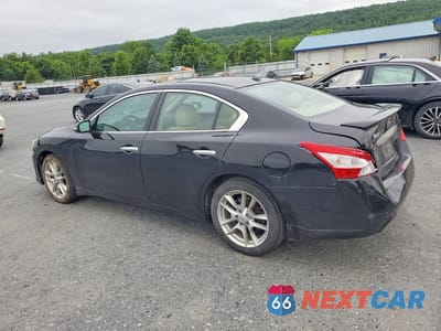 Drugie zdjęcie samochodu z przodu: 2011 NISSAN MAXIMA 3.5 S VIN:1N4AA5AP9BC804489 - miniatura