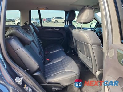 Zdjęcie 11 z 14 samochodu: 2016 MERCEDES-BENZ GL 450 4MATIC VIN:4JGDF6EE8GA701201 - miniatura