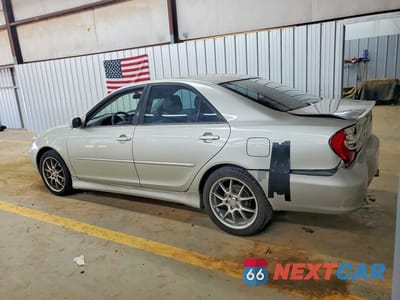 Drugie zdjęcie samochodu z przodu: 2003 TOYOTA CAMRY LE VIN:JTDBE32K330227956 - miniatura