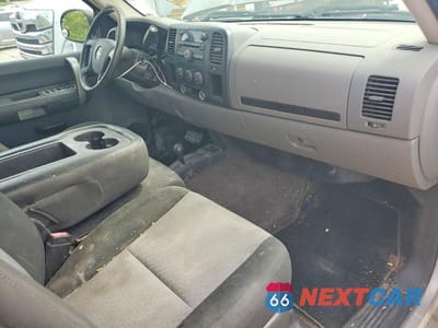 Zdjęcie 8 z 12 samochodu: 2009 CHEVROLET SILVERADO K1500 VIN:1GCEK19C89Z256950 - miniatura
