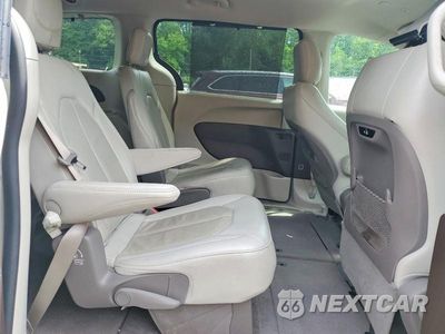 Zdjęcie 10 z 12 samochodu: 2021 CHRYSLER PACIFICA TOURING L VIN:2C4RC1BG3MR584999 - miniatura