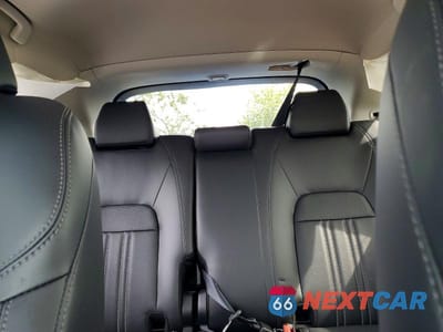Zdjęcie 10 z 13 samochodu: 2024 HONDA HR-V EXL VIN:3CZRZ1H77RM740864 - miniatura