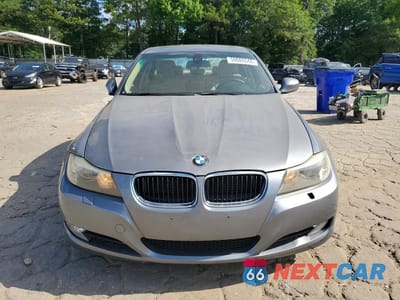 Piąte zdjęcie samochodu w środku: 2011 BMW 328 XI VIN:WBAPK7G56BNN86919 - miniatura