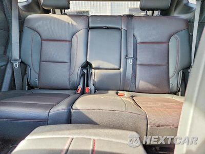 Zdjęcie 10 z 14 samochodu: 2020 CHEVROLET BLAZER RS VIN:3GNKBERS2LS591599 - miniatura