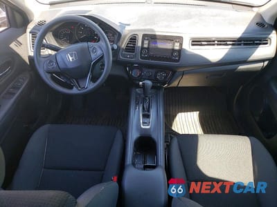 Zdjęcie 8 z 13 samochodu: 2019 HONDA HR-V LX VIN:3CZRU6H31KG721739 - miniatura