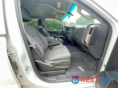 Piąte zdjęcie samochodu w środku: 2019 CHEVROLET SILVERADO K2500 HEAVY DUTY LT VIN:1GC1KSEY4KF265478 - miniatura