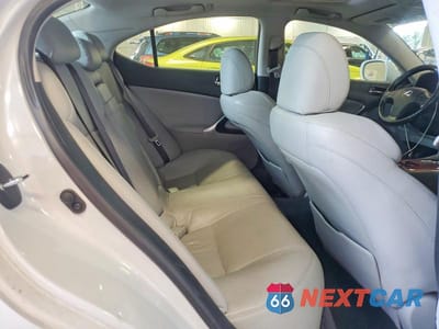 Zdjęcie 10 z 12 samochodu: 2007 LEXUS IS 250 VIN:JTHCK262772011294 - miniatura