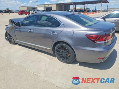 Drugie zdjęcie samochodu z przodu: 2013 LEXUS LS 460 VIN:JTHBL5EF0D5123718 - miniatura