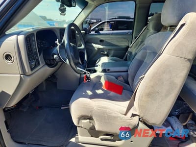 Zdjęcie 7 z 12 samochodu: 2000 CHEVROLET SILVERADO K1500 VIN:1GCEK19T1YE327668 - miniatura