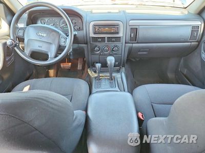 Zdjęcie 8 z 12 samochodu: 2002 JEEP GRAND CHEROKEE LAREDO VIN:1J4GW48SX2C135542 - miniatura