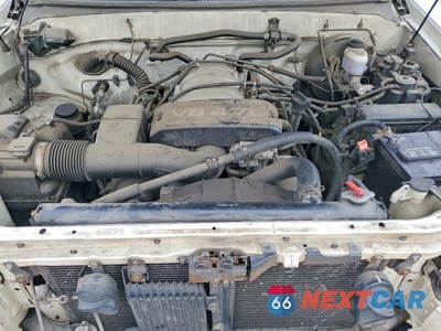 Zdjęcie 11 z 12 samochodu: 2002 TOYOTA TUNDRA SR5 V8 VIN:5TBRT341X2S280490 - miniatura