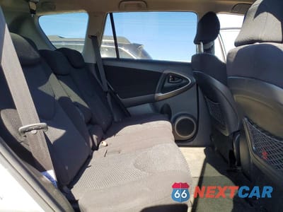 Zdjęcie 11 z 13 samochodu: 2006 TOYOTA RAV4 SPORT VIN:JTMBK32V265003944 - miniatura