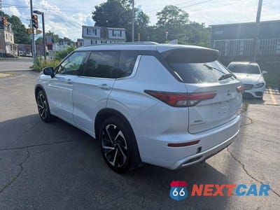 Drugie zdjęcie samochodu z przodu: 2022 MITSUBISHI OUTLANDER SEL VIN:JA4J4VA8XNZ082150 - miniatura