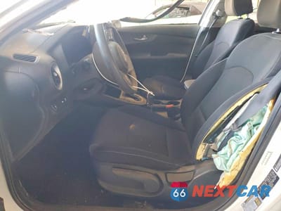 Zdjęcie 7 z 12 samochodu: 2021 KIA FORTE LXS VIN:3KPF24AD4ME296599 - miniatura