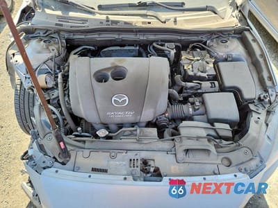 Zdjęcie 11 z 12 samochodu: 2018 MAZDA 3 SPORT VIN:3MZBN1K77JM208818 - miniatura