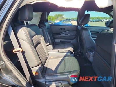 Zdjęcie 11 z 14 samochodu: 2023 NISSAN PATHFINDER SV VIN:5N1DR3BD6PC271108 - miniatura