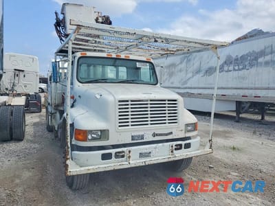 1996 INTERNATIONAL 4700 BUCKET TRUCK 1HTSCAANXTH241797 - główne zdjęcie licytacji z USA - miniatura