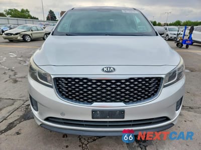Piąte zdjęcie samochodu w środku: 2017 KIA SEDONA LX VIN:KNDMB5C19H6242372 - miniatura