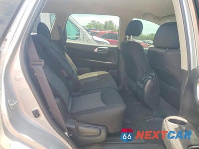 Zdjęcie 11 z 14 samochodu: 2017 NISSAN PATHFINDER SV VIN:5N1DR2MN8HC664528 - miniatura