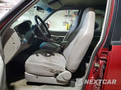 Zdjęcie 7 z 14 samochodu: 2000 FORD EXPLORER XLS VIN:1FMZU72XXYZC29898 - miniatura
