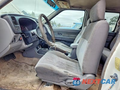 Zdjęcie 7 z 12 samochodu: 2000 NISSAN FRONTIER XE VIN:1N6ED27TXYC385287 - miniatura