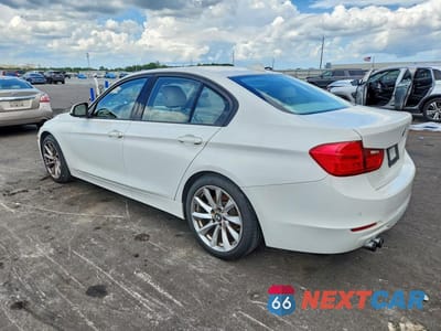Drugie zdjęcie samochodu z przodu: 2012 BMW 328 I VIN:WBA3A5C59CF341457 - miniatura