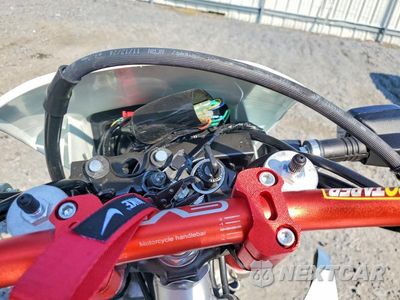 Zdjęcie 7 z 9 samochodu: 2025 HONDA XR650 L VIN:JH2RD0600SK400464 - miniatura