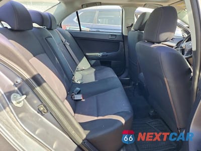 Zdjęcie 10 z 13 samochodu: 2010 MITSUBISHI LANCER ES VIN:JA32U2FU6AU608522 - miniatura