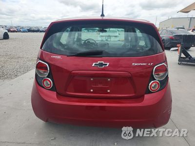 Zdjęcie 6 z 12 samochodu: 2014 CHEVROLET SONIC LT VIN:1G1JC6SH4E4240646 - miniatura