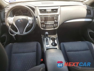 Zdjęcie 8 z 12 samochodu: 2018 NISSAN ALTIMA 2.5 SV VIN:1N4AL3AP2JC128948 - miniatura