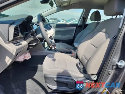 Zdjęcie 7 z 12 samochodu: 2020 HYUNDAI ELANTRA SEL VIN:5NPD84LFXLH509151 - miniatura