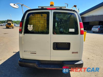 Zdjęcie 6 z 13 samochodu: 2014 GMC SAVANA G1500 VIN:1GTS8AF47E1182332 - miniatura