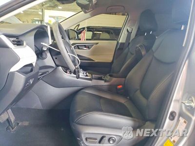 Zdjęcie 7 z 13 samochodu: 2025 TOYOTA RAV4 HYBRID XLE VIN:JTMRWRFV9SJ089531 - miniatura