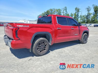 Trzecie zdjęcie samochodu z tyłu: 2022 TOYOTA TUNDRA CREWMAX LIMITED VIN:5TFJA5DB0NX026042 - miniatura
