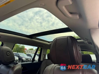 Zdjęcie 13 z 14 samochodu: 2020 MERCEDES-BENZ GLS 580 4MATIC VIN:4JGFF8GE1LA218323 - miniatura