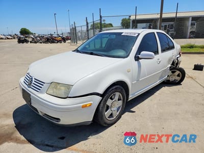 2000 VOLKSWAGEN JETTA GLS 3VWSC29M1YM129226 - główne zdjęcie licytacji z USA - miniatura