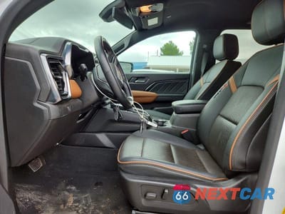 Zdjęcie 7 z 12 samochodu: 2023 GMC CANYON AT4 VIN:1GTP6DEK5P1255892 - miniatura