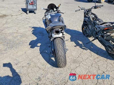 Czwarte zdjęcie samochodu z boku: 2007 HONDA CBR600 RR VIN:JH2PC401X7M001687 - miniatura