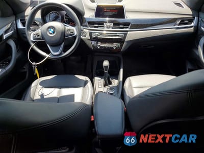 Zdjęcie 8 z 12 samochodu: 2019 BMW X1 XDRIVE28I VIN:WBXHT3C59K3H34405 - miniatura